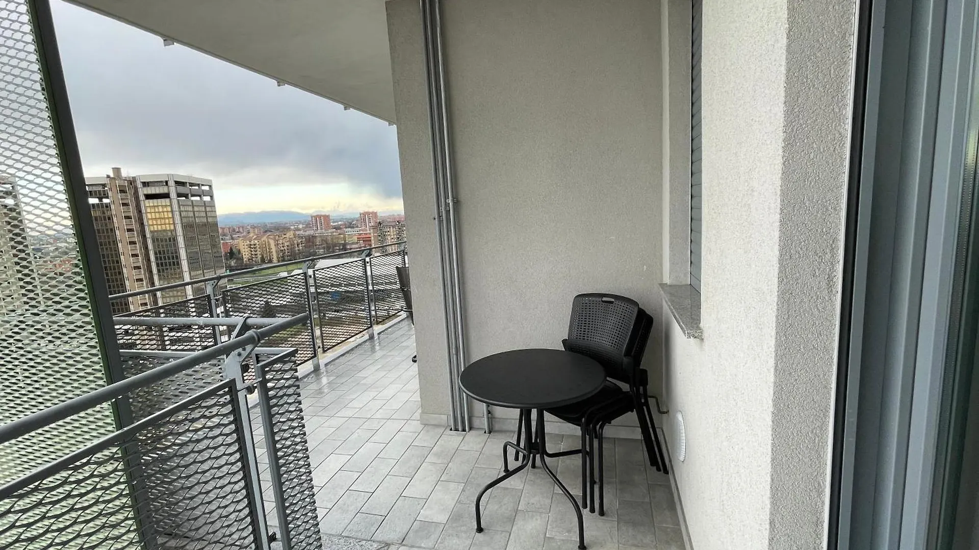 Sky Building Milano Stephenson Appartement  Milaan